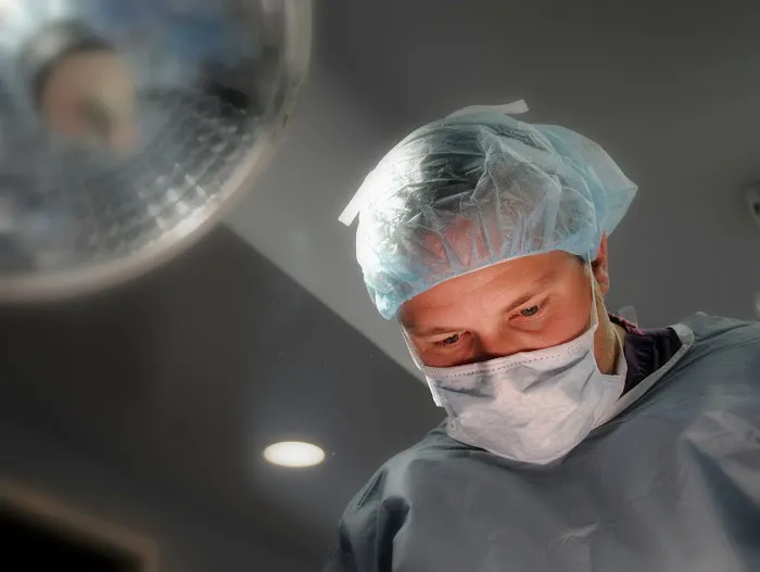 Steven Baker, DVM, MS, DACVS Picture 6