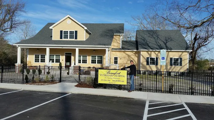 Beaufort Veterinary Hospital Picture 8