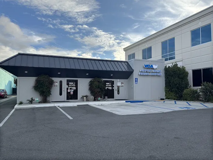 VCA Airport Irvine Animal Hospital Picture 4