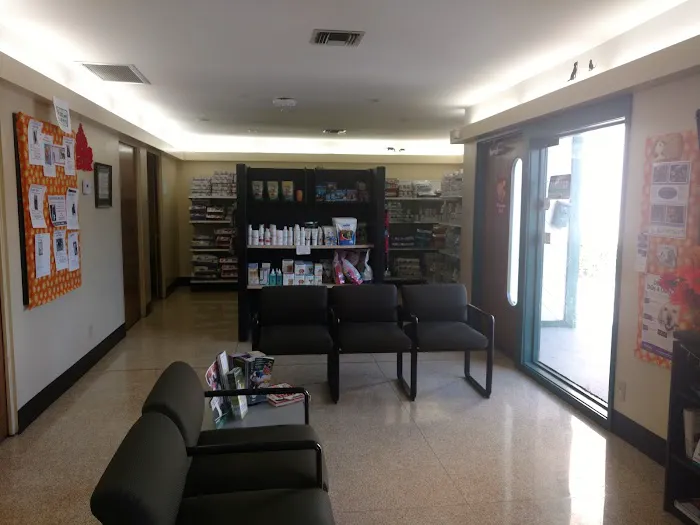 VCA Airport Irvine Animal Hospital Picture 9