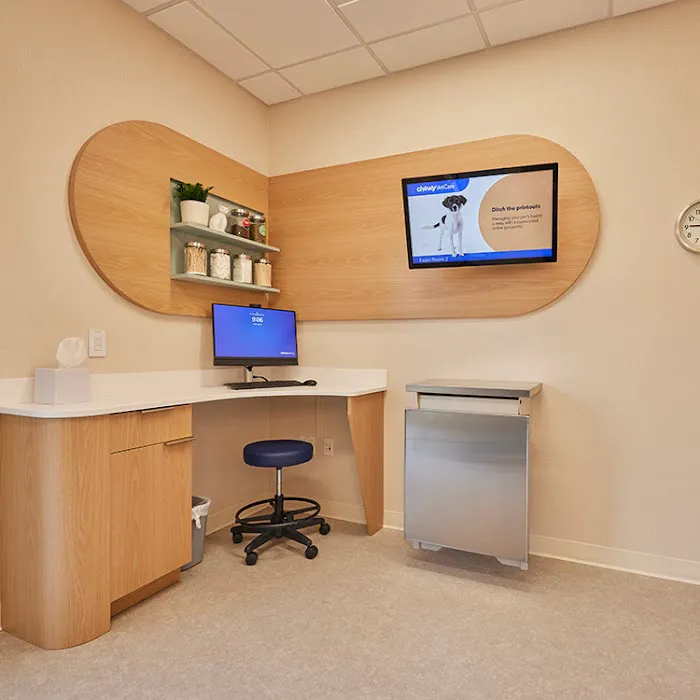 Chewy Vet Care Cinco Ranch Picture 7