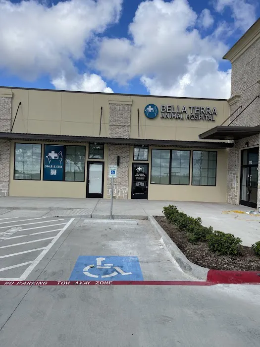 Bella Terra Animal Hospital Picture 9