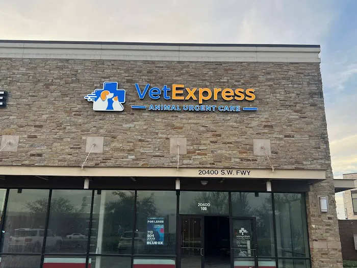 VetExpress Animal Urgent Care Picture 2
