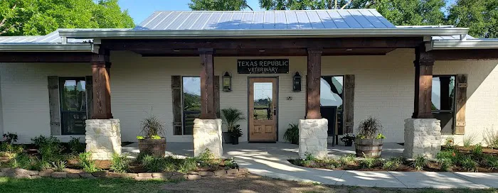 Texas Republic Veterinary Hospital Picture 1