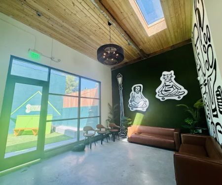 Green Dog Dental and Veterinary Center