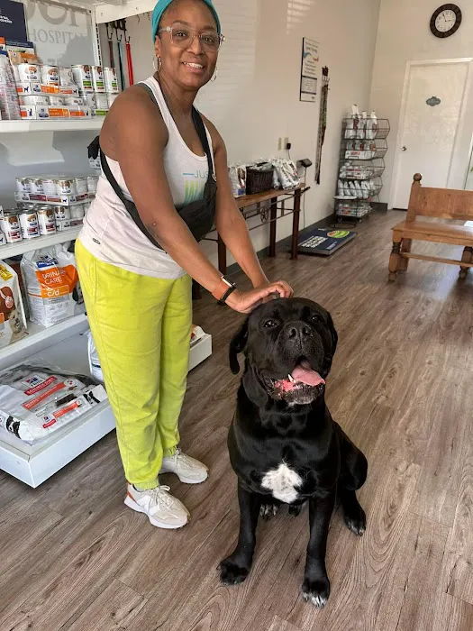 Woof Animal Hospital Picture 9