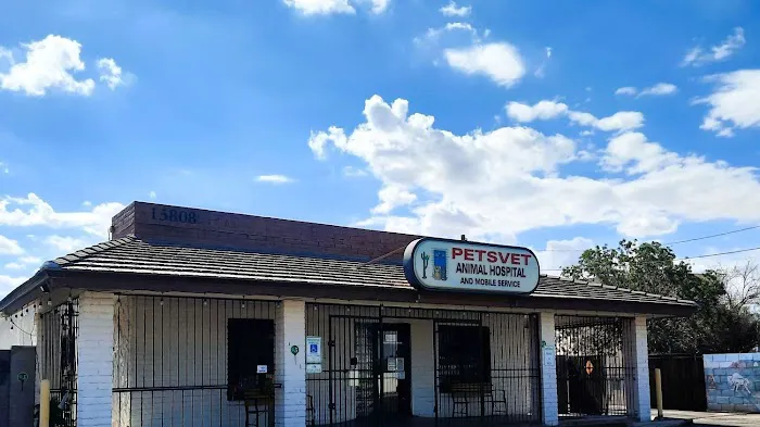 Petsvet Animal Hospital Picture 3