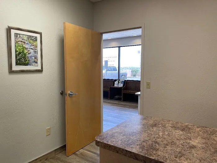 Animal Medical Center of Deer Valley Picture 2