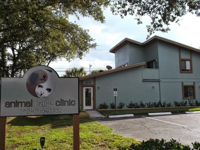 Animal Care Clinic of Largo Picture 1
