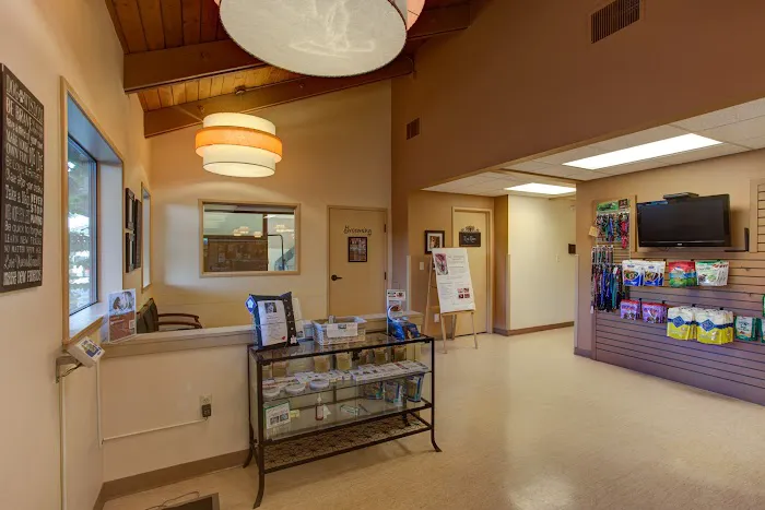 Newberg Veterinary Hospital Picture 2