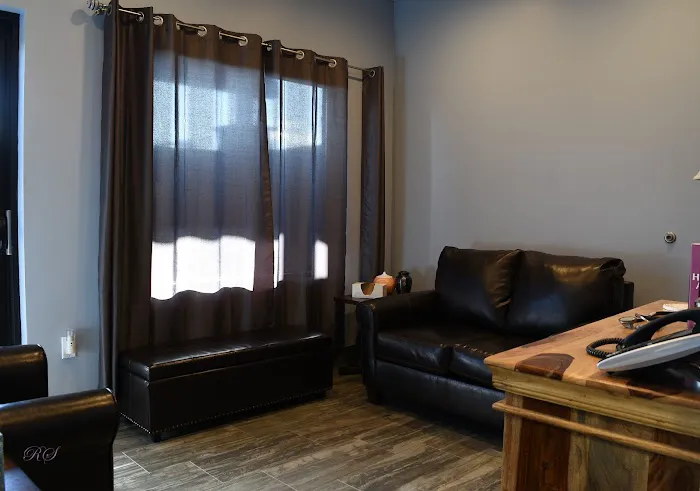 Brooklyn Veterinary Clinic Picture 9