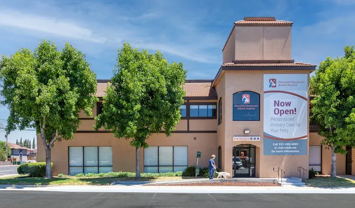 Monument Boulevard Animal Hospital Picture 2