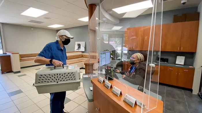 Monument Boulevard Animal Hospital Picture 7
