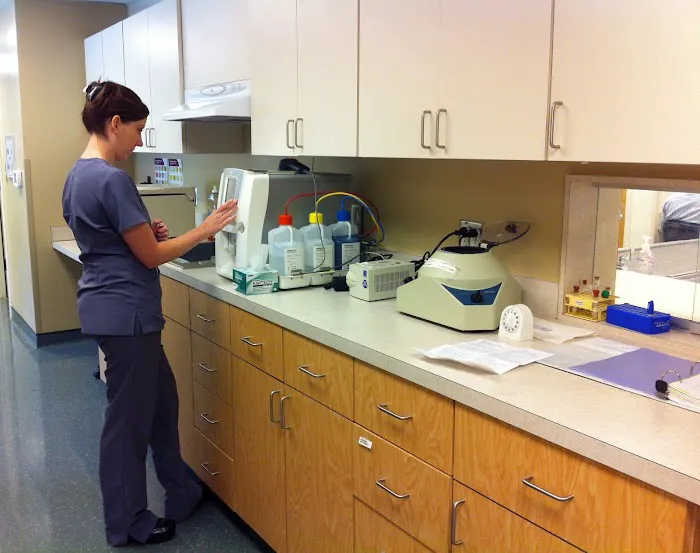 Riverstone Animal Hospital Picture 2