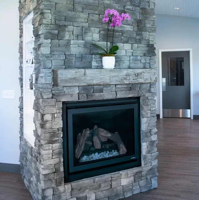 Warrick Veterinary Clinic - Boonville Picture 9