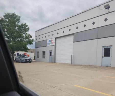 VIP Petcare- Naperville
