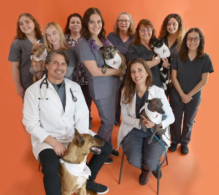 East Chapman Veterinary Center Picture 3