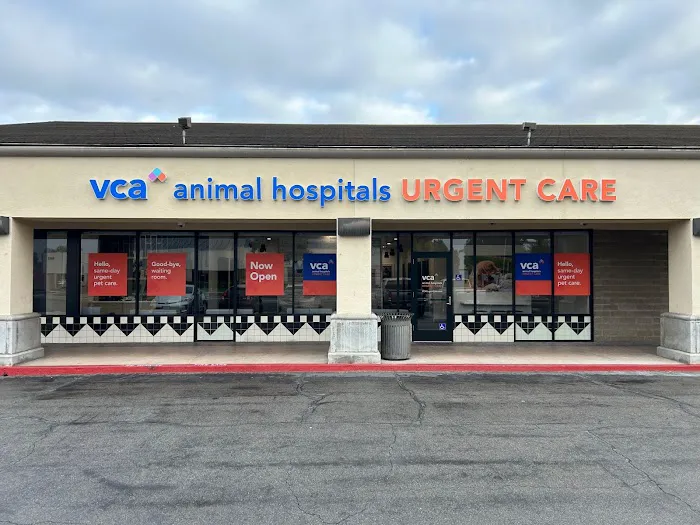 VCA Animal Hospitals Urgent Care - Tustin Picture 4