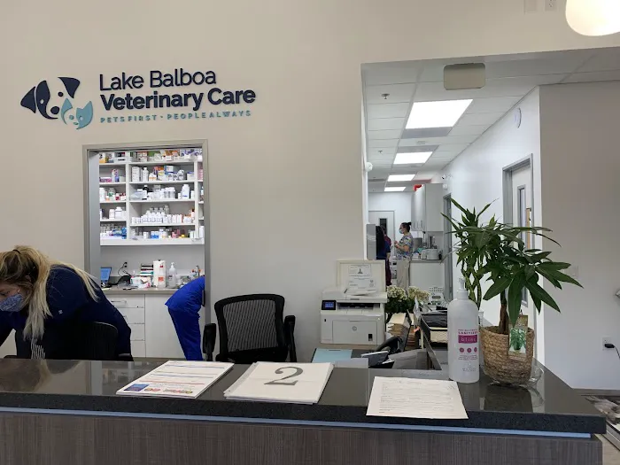 Lake Balboa Veterinary Care Picture 3