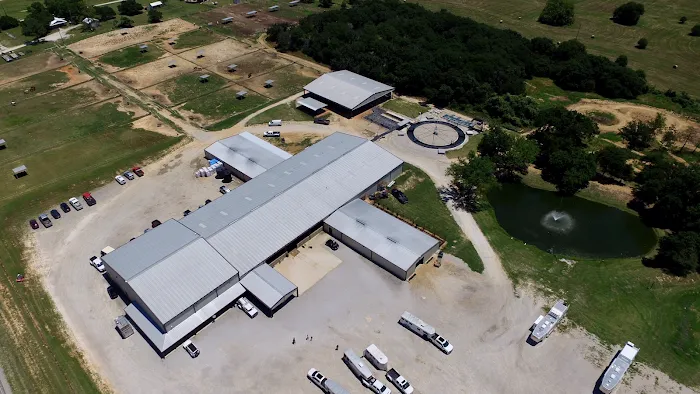 Outlaw Equine Hospital and Rehab Center Picture 8