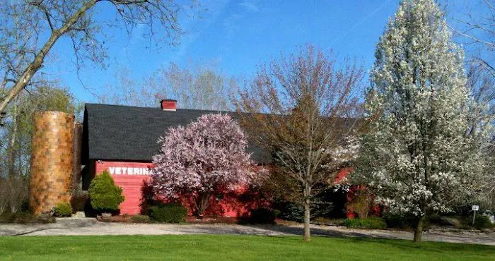 Red Barn Veterinary Medical Center Picture 9