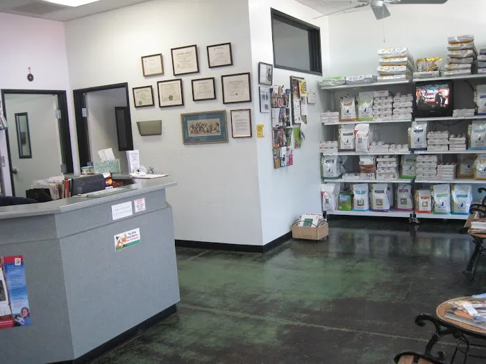 Animal Hospital At Tatum Ranch Picture 6