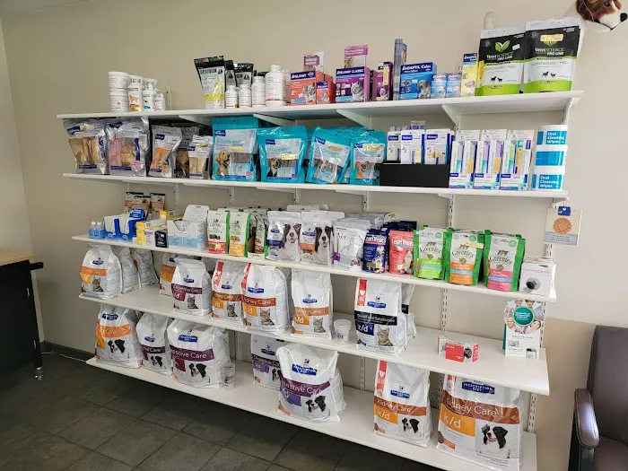 Northern Lakes Veterinary Clinic - Cumberland Picture 9