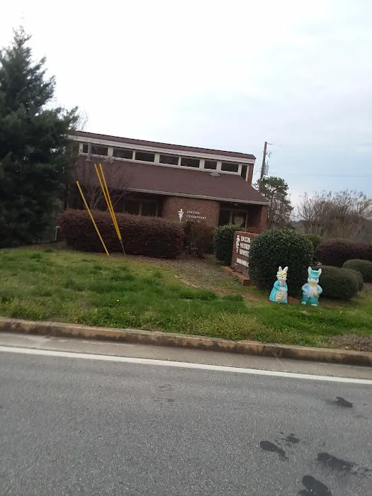 Toccoa Veterinary Hospital Picture 10