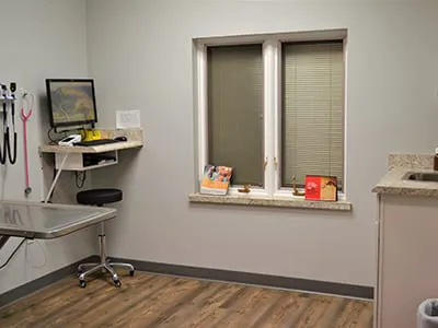 Warrick Veterinary Clinic Preventative Care Center Picture 3