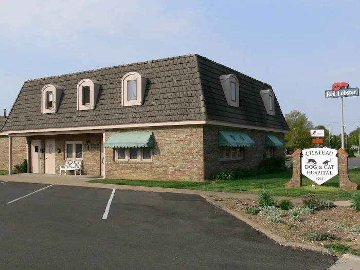 Chateau Dog & Cat Hospital Picture 5