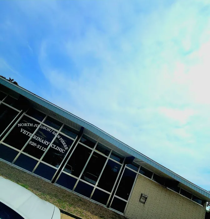 North Judson San Pierre Veterinary Picture 8