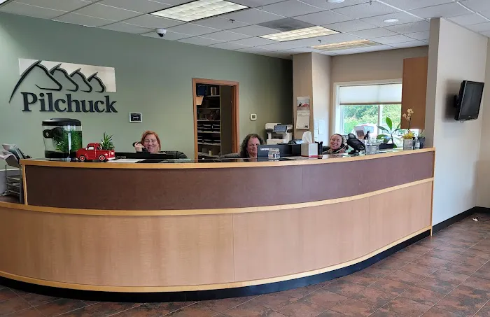 Pilchuck Veterinary Hospital - Equine Picture 8