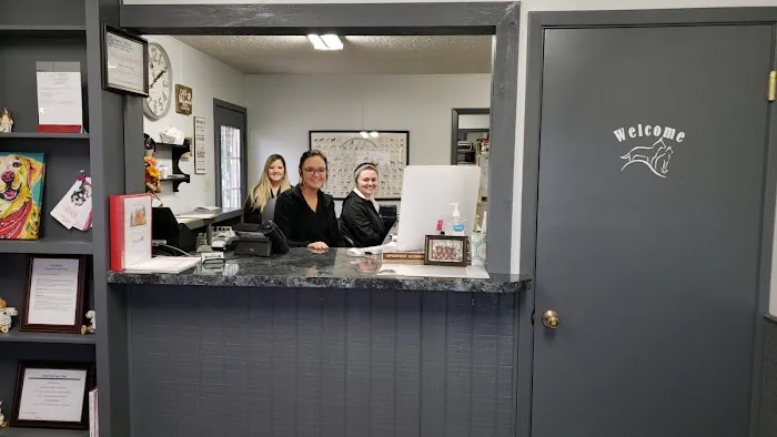 Emory Veterinary Clinic Picture 2