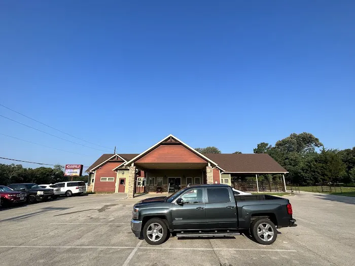 Lindale Veterinary Clinic, LLC Picture 5