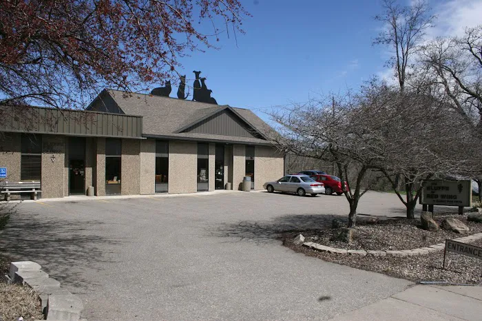 The Bluffs Pet Clinic Picture 1
