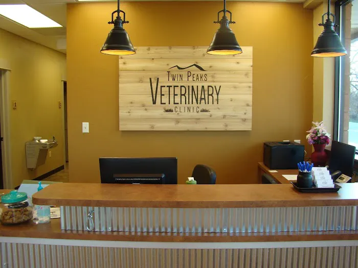 Twin Peaks Veterinary Clinic Picture 9