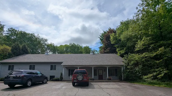 River Valley Veterinary Clinic Picture 3