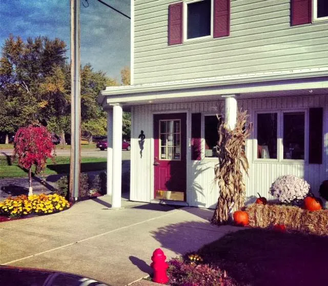 DeWitt Veterinary Hospitals P.C. Picture 9