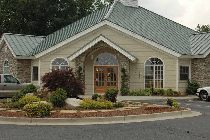 Animal Hospital of Towne Lake Picture 6