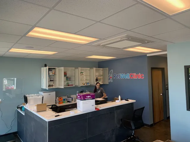 PetWellClinic - Randolph Street Picture 7