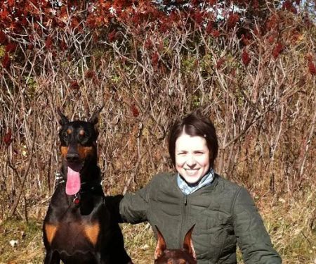 St. Charles Veterinary Clinic: Dr. Liv Kismartoni