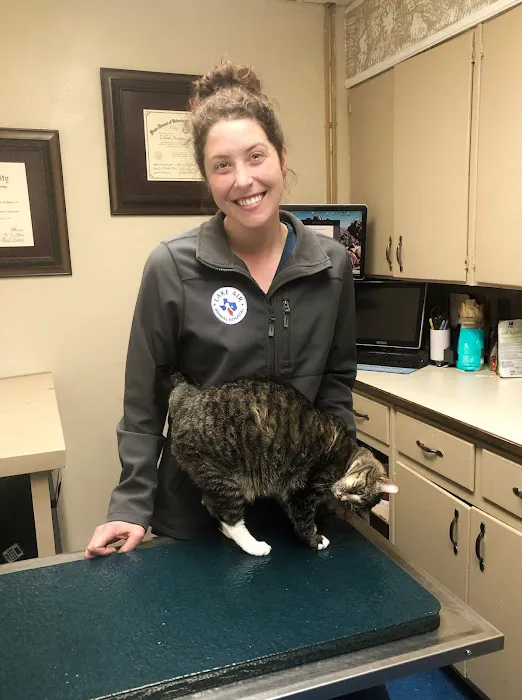 Lake Air Animal Hospital Picture 9