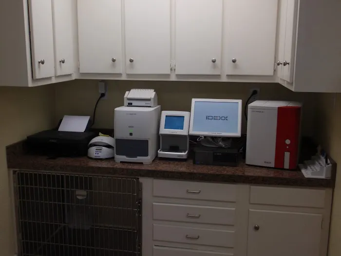 Bluff Dale Animal Hospital Picture 6