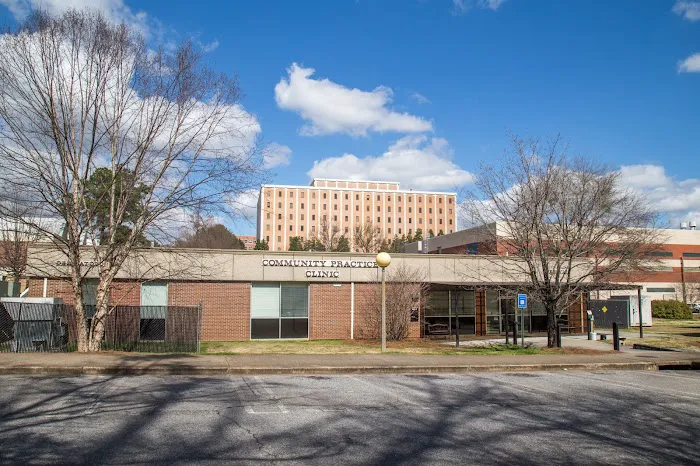 UGA Pet Health Center Picture 8