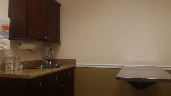 Webb Bridge Animal Hospital Picture 8