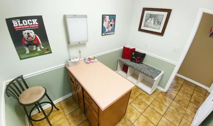 Mountain Park Plaza Animal Hospital Picture 3
