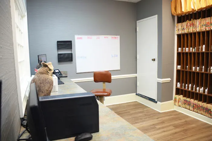 Hollyberry Animal Hospital Picture 1