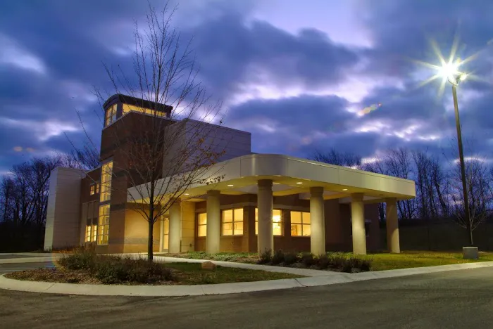 Emergency Veterinary Care Centers Picture 3
