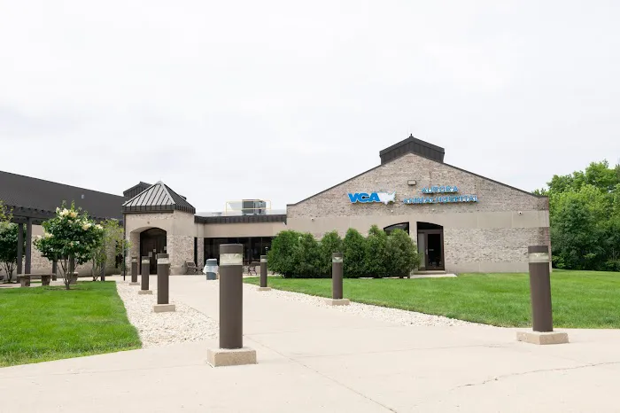 VCA Aurora Animal Hospital Picture 7