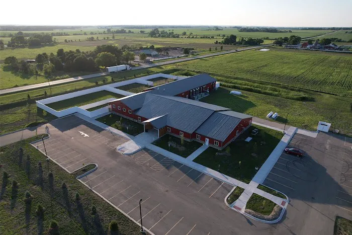 Rusty Ridge Animal Center - Veterinary Hospital & Luxury Pet Lodging/Daycare Picture 1